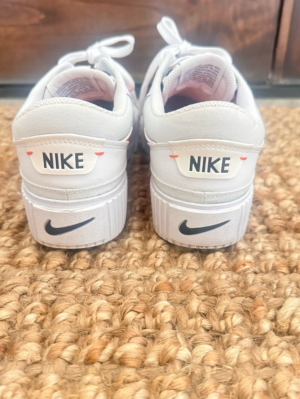 Nike Court Legacy Lift Platform Sneakers Leopard/White Coral Women’s - Picture 2 of 5
